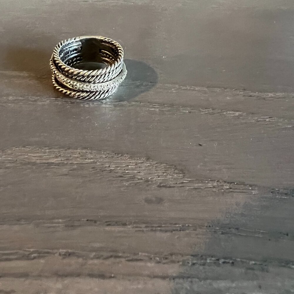 David Yurman crossover ring in sterling silver with diamonds, 12 mm